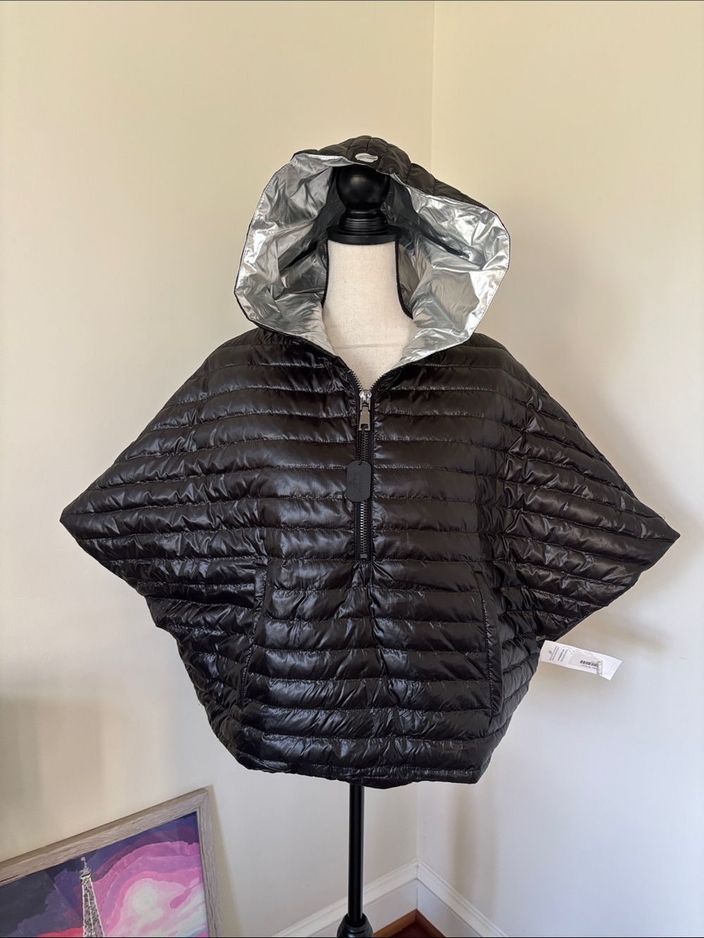 Think Royln Black Quilted Hooded Puffer Cape XS/S